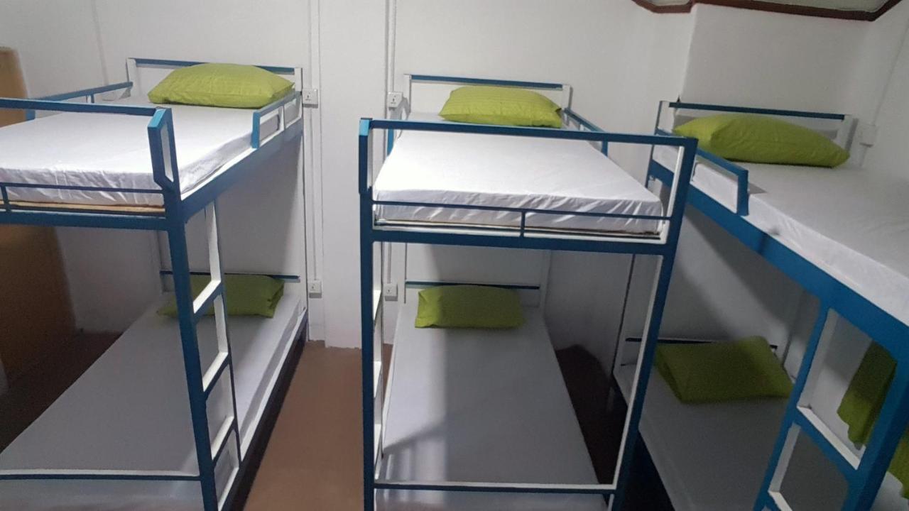 Leisure Nest Hostel 누와라 엘리야 외부 사진